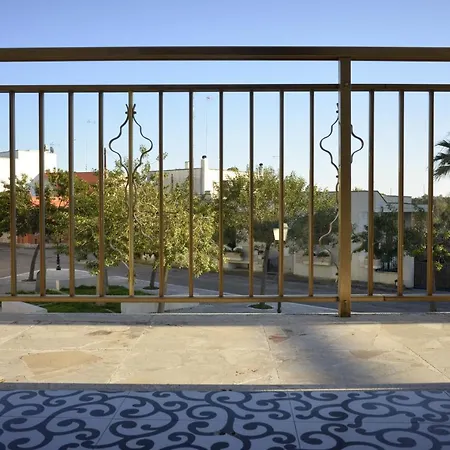 Casa D'artista - Le Stanze Della Stupidita 3*